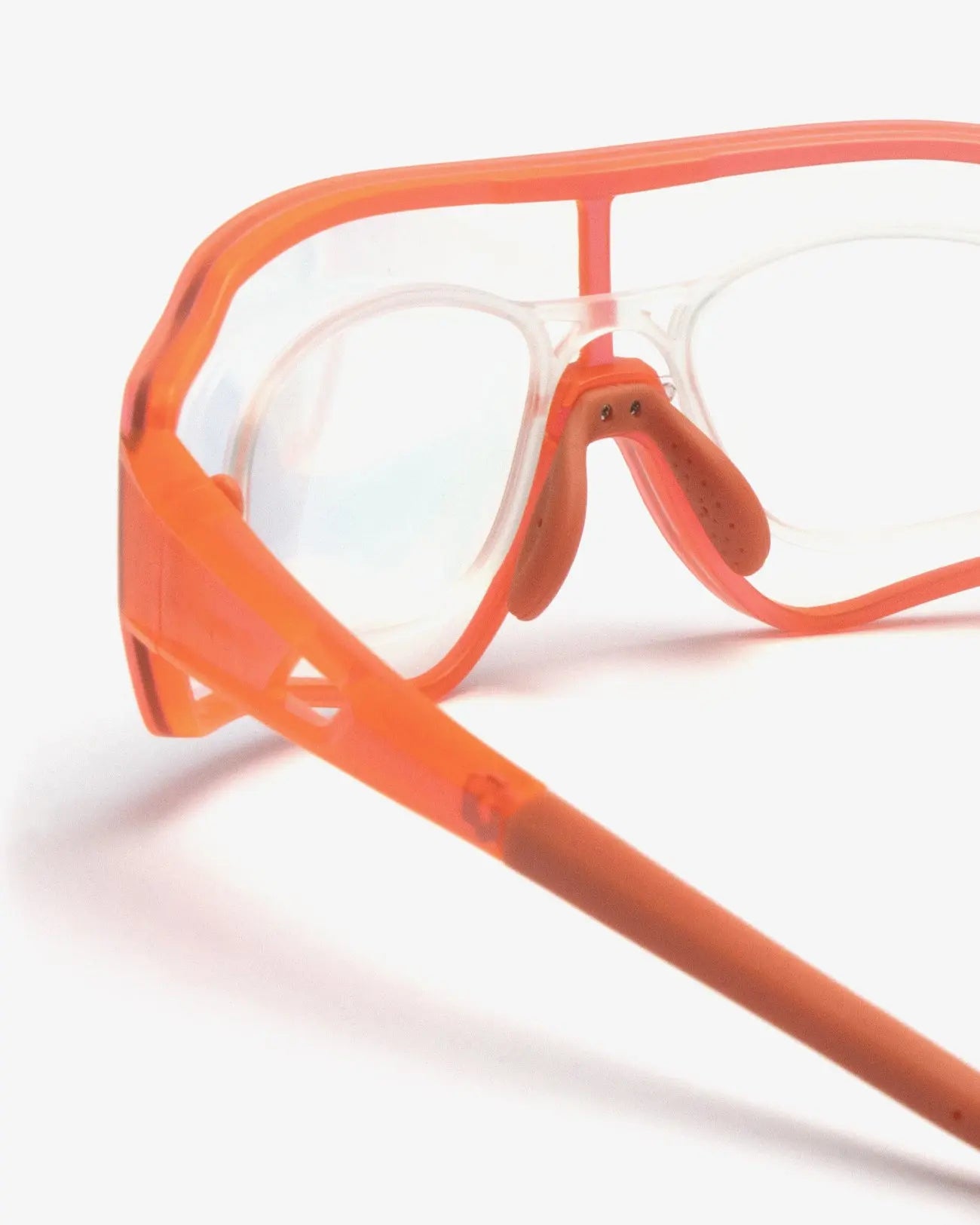 red  Low Light ZEEYOUNG